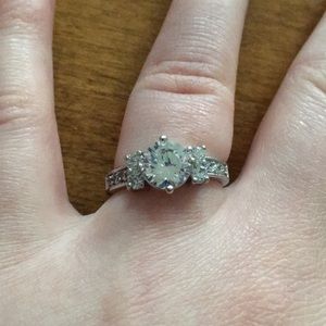 Fragrant Jewels Ring